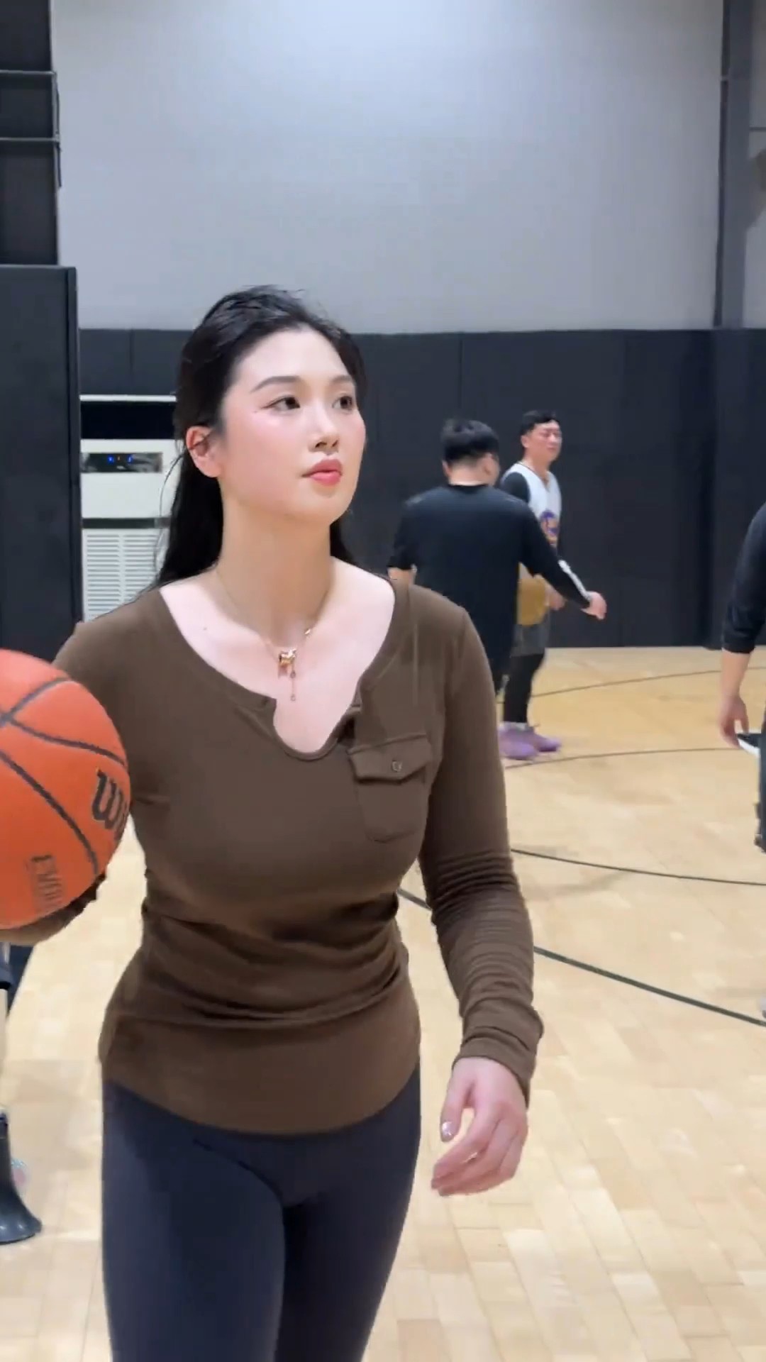 亚军球队的训练方案如何帮助你快速提升篮球技能_0